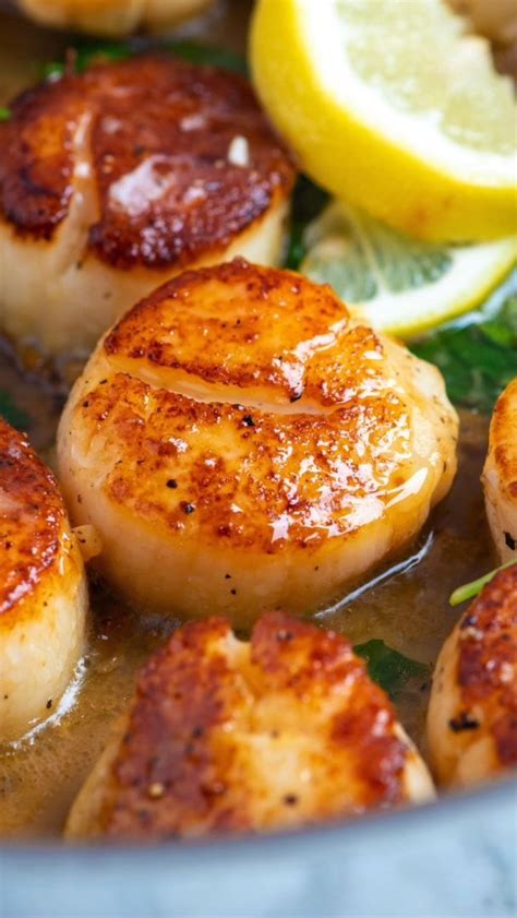 Garlic Basil Seared Scallops (representative image)